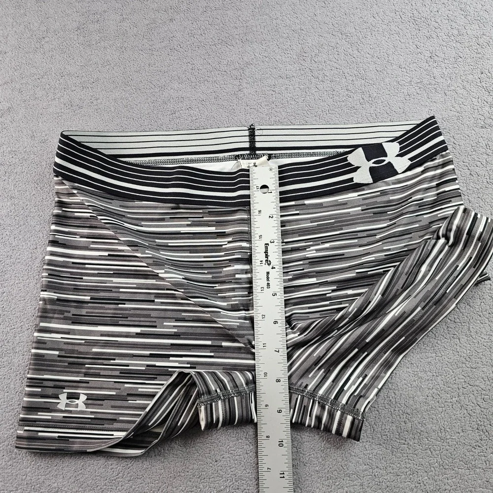 Under Armour HeatGear Compression Shorts Women's L Gray White Striped Athletic‎